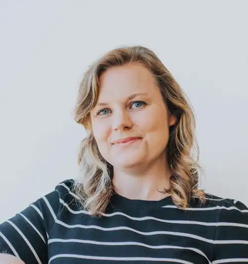 Carrie Goggans, VP Client Service at A Little Bird
